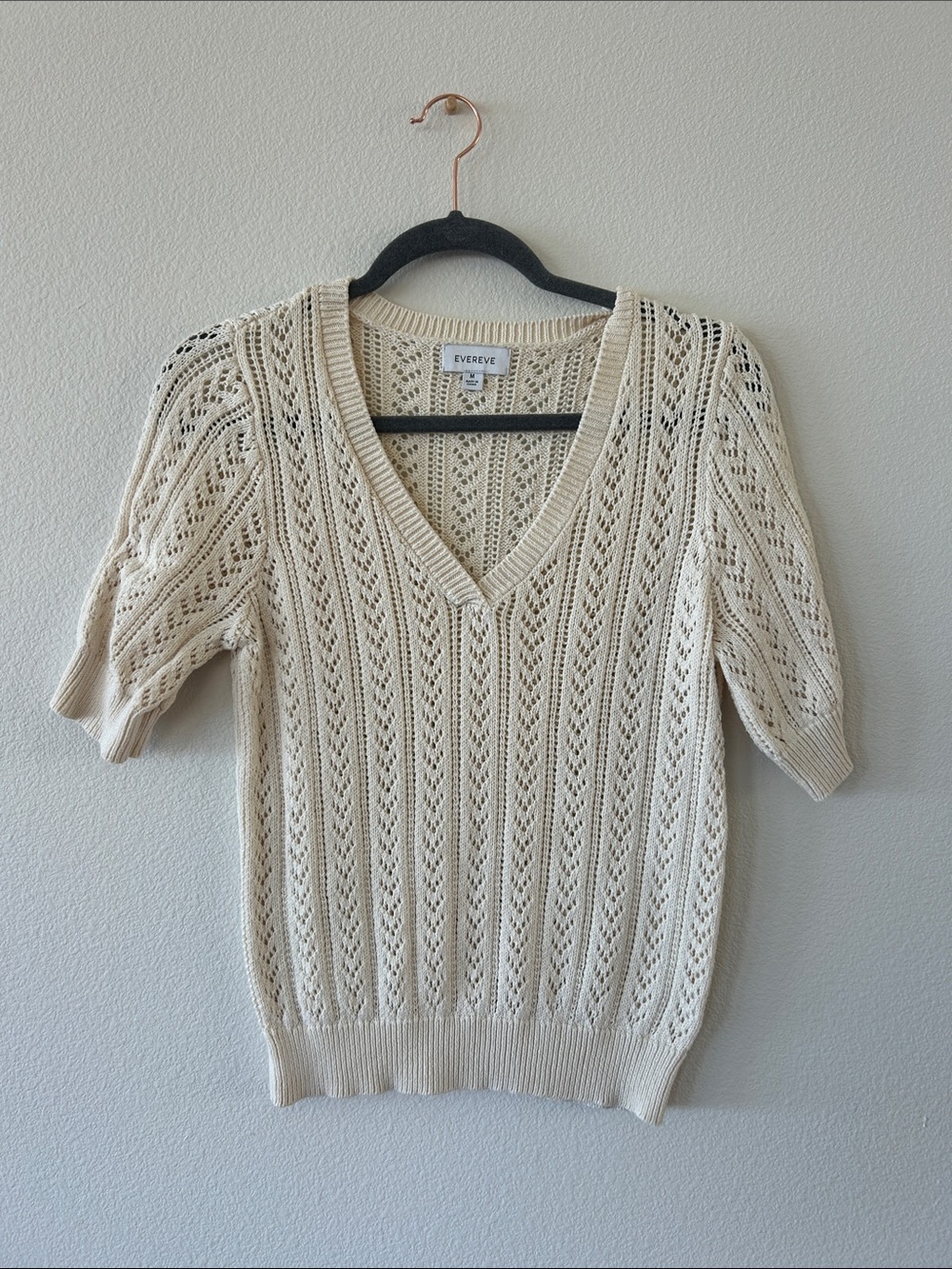 Evereve Cream Open-Knit V-Neck Sweater Top